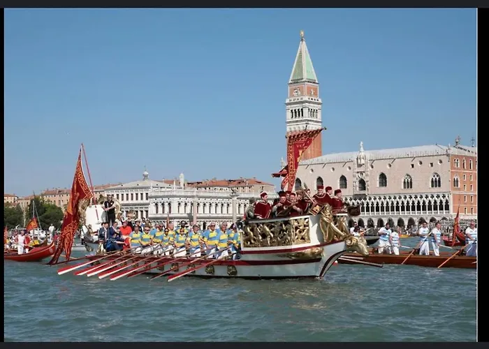 B Collection - San Marco Riva Schiavoni